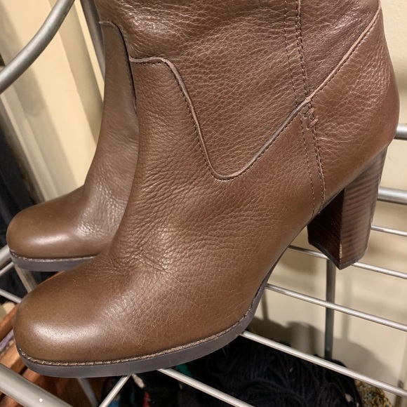 COACH BOOTS - Picture 9 of 11